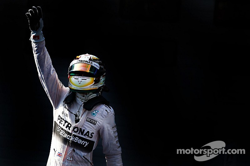 Mercedes niega que Hamilton ha solicitado status de número uno