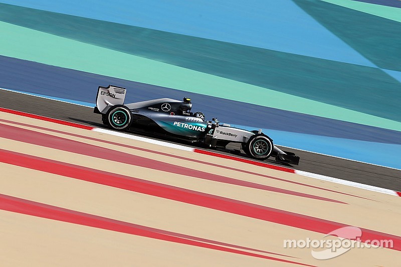 Mercedes предсказывает борьбу с Ferrari