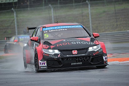 Michelisz detiene el dominio de Citroën en Hungría