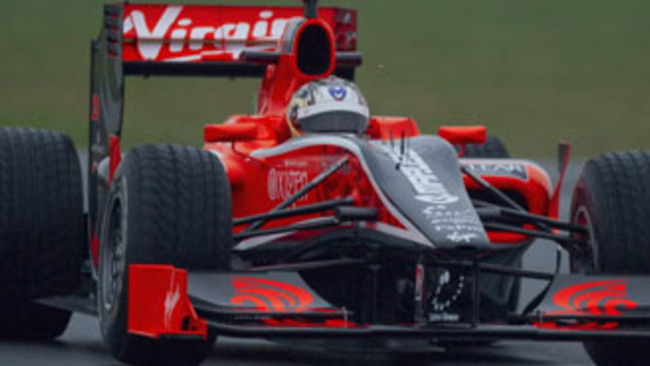 F1: primi chilometri a Silverstone per la Virgin