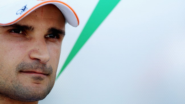Liuzzi sbatte all'ultima curva: bandiera rossa!