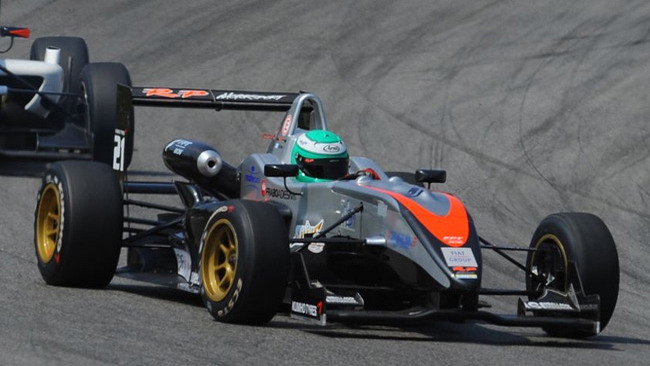 Krohn dalla pole alla vittoria in gara 2