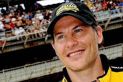 Villeneuve non molla: cerca un partner tra i team iscritti