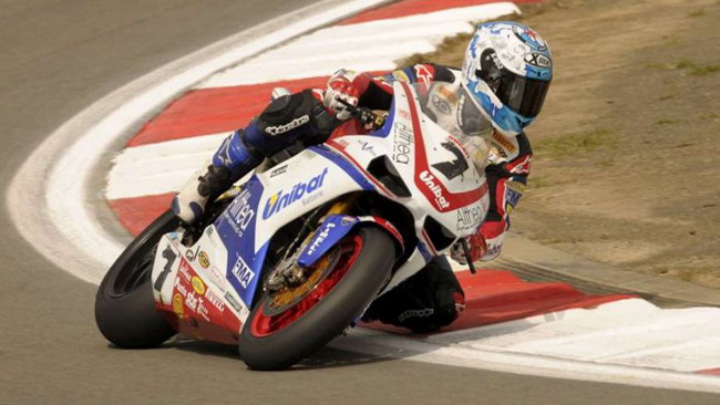 Imola, libere 1: Checa apre la tripletta Ducati