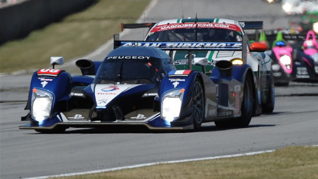 Doppietta Peugeot alla Petit Le Mans
