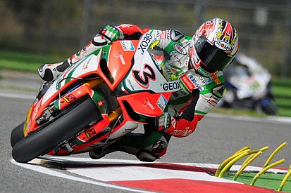 Biaggi ha firmato per l'Aprilia fino al 2012
