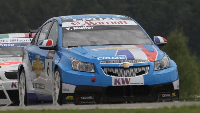 Doppietta BMW in gara 2, ma Muller è quasi campione!