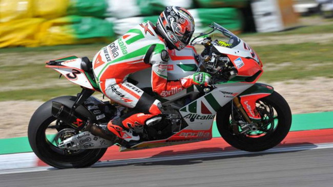 Biaggi al top nella prima giornata dei test australiani