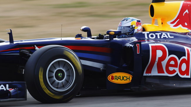 Valencia, Day 1: Vettel comanda nel primo pomeriggio
