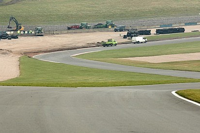 Donington: c'è anche il via libera della FIM