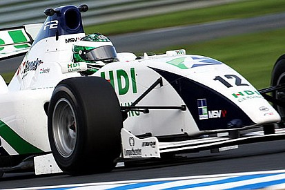 Kelvin Snoeks continua in Formula 2 nel 2011