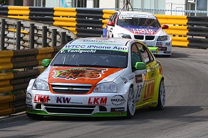 La Bamboo in pista con O’Young e Taniguchi