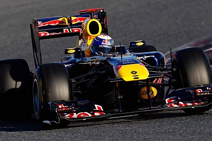 Barcellona, Day 2: Vettel e la Red Bull fanno il vuoto