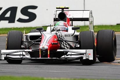 Sulla HRT arriva la nuova ala anteriore a Sepang