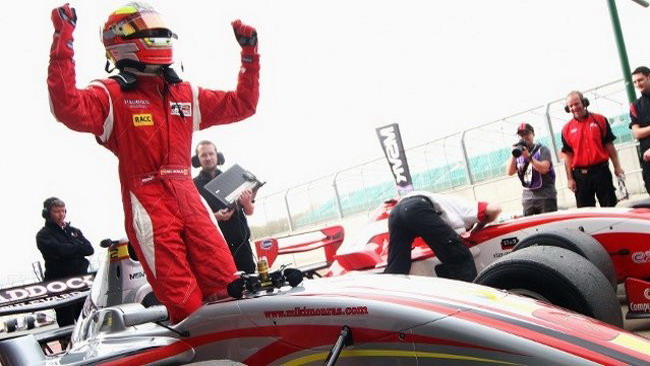 Miki Monras dalla pole alla vittoria