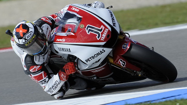 La Yamaha posticipa il debutto della nuova 1000