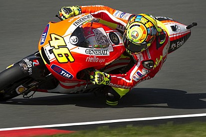 Valentino impone le sue regole alla Ducati