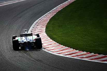 Ala mobile: la FIA ne vieta l'uso a Eau Rouge