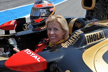 Maria de Villota diventa il terzo pilota Lotus Renault?