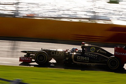 Raikkonen fa una bella rimonta nel traffico