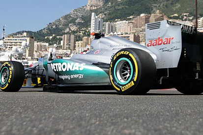 La Mercedes con le fiancate più strette!