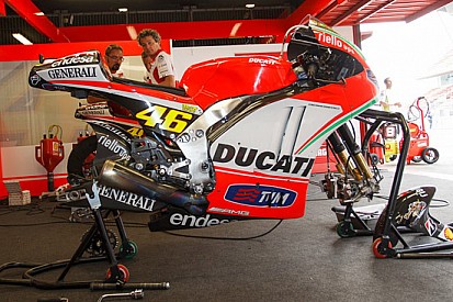 Test Aragon: un problema tecnico rallenta Valentino