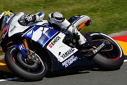 Mugello, Libere 1: Lorenzo fa il vuoto alle sue spalle