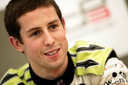 Alexander Sims al Nurburgring con T-Sport