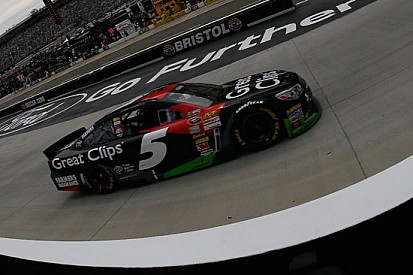 Kasey Kahne si riscatta a Bristol