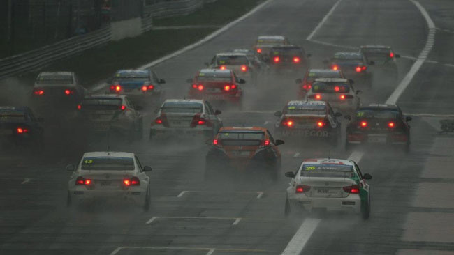 Cancellati per pioggia i test di Marrakech