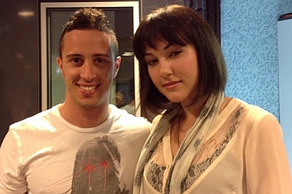 Dovizioso incontra Sasha Grey a Radio Deejay