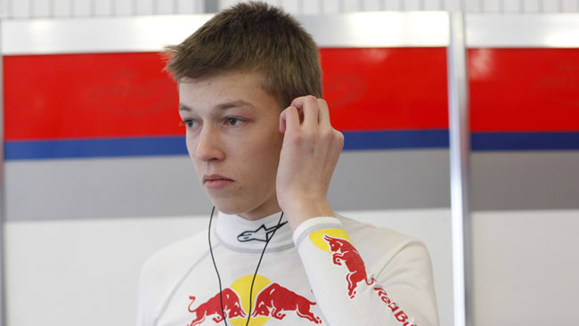 Daniil Kvyat corre ad Hockenheim con la Carlin