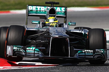 Mercedes: test segreto di gomme a Barcellona!