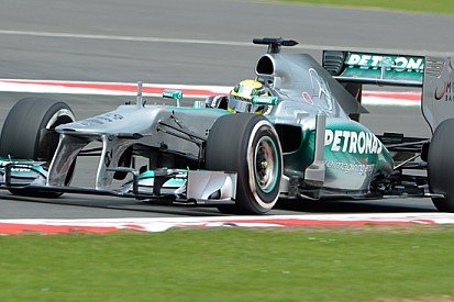 La ricerca Petronas contribuisce ai successi Mercedes
