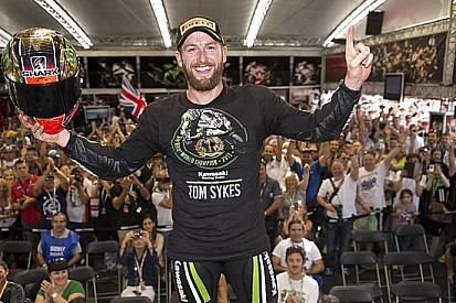 Dopo la festa, Sykes torna in pista nei test di Jerez