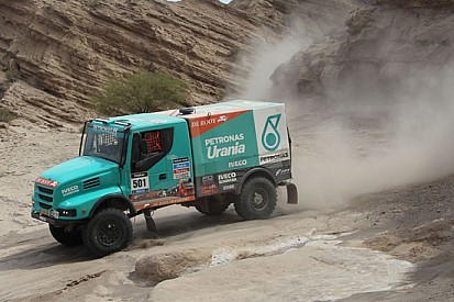 Dakar, Camion, Tappa 4: De Rooy prende il largo!