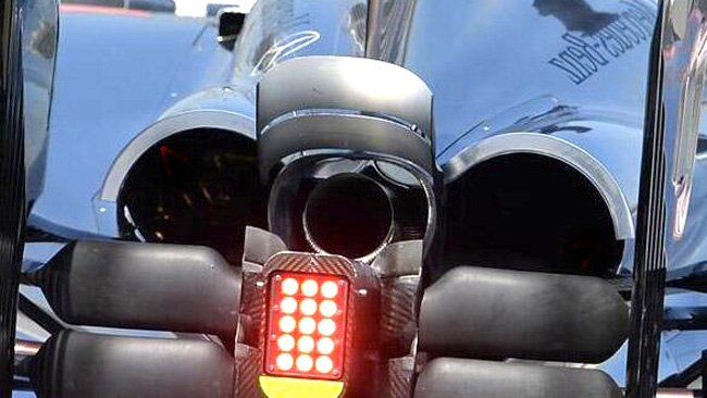 McLaren: due nolder intorno agli sforghi di aria calda