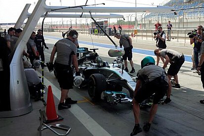 Bahrein, Day 1 (Ore 11): Rosberg spinge la Mercedes
