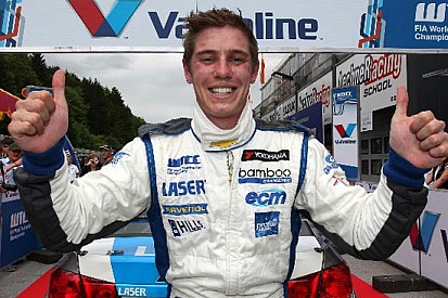 James Nash debutta con il Team Audi WRT