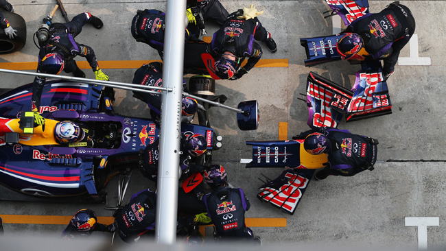 La Red Bull sta verificando l'ala di Ricciardo