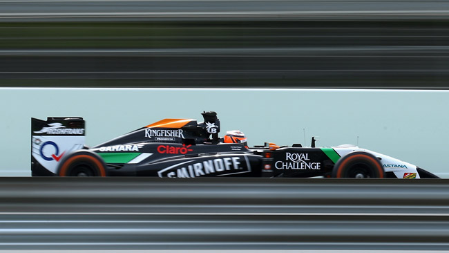 Un problema al fondo per Hulkenberg in Spagna