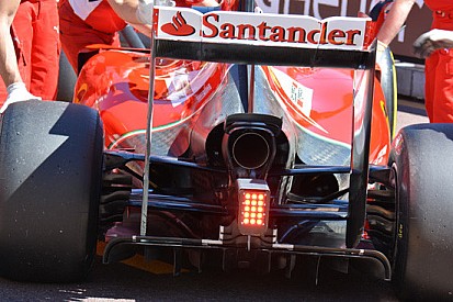 Ferrari: più grande lo sfogo centrale dell'aria calda