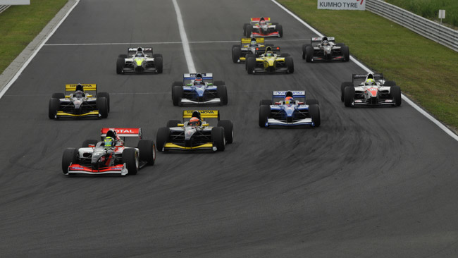Monza apre la doppietta italiana dell'Auto Gp