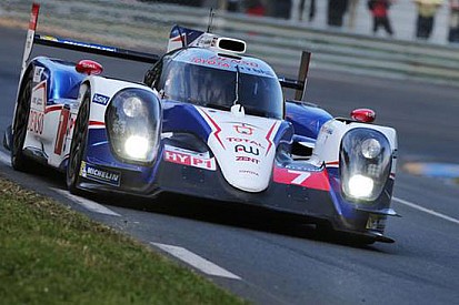 Le Mans, 2° Ora: Toyota in testa dopo i botti