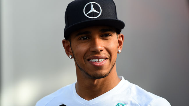 Arriva l'ok della FIA: Hamilton può partire dalla griglia