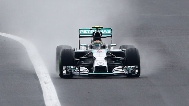 Rosberg arrabbiato per non aver passato Hamilton