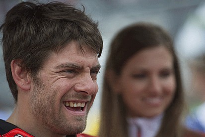 Crutchlow ha firmato con LCR Honda per il 2015