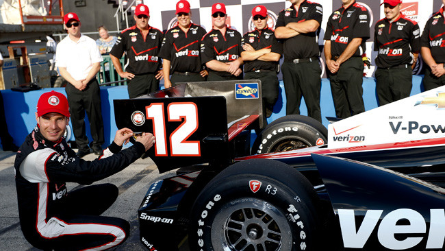 Will Power in pole a Milwaukee