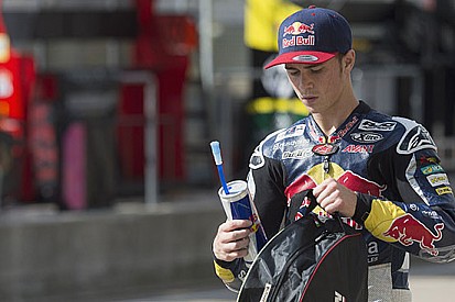Silverstone, Libere 2: Kent beffa Antonelli