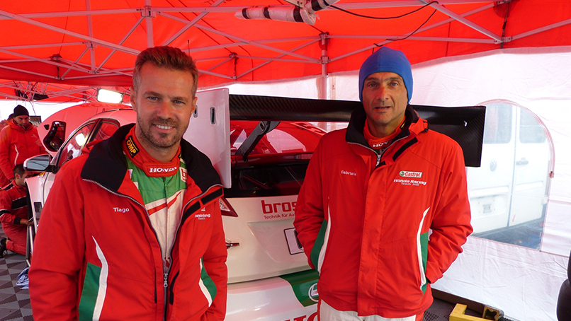 La Nordschleife mette a dura prova Tarquini e Monteiro
